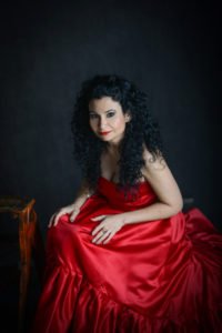 Pilar Moráguez soprano